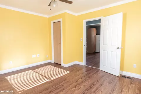 Bedroom - 23875 Willard, Warren, MI 48089 photo 2 of 6