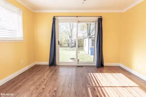 Bedroom - 23875 Willard, Warren, MI 48089 photo 1 of 6