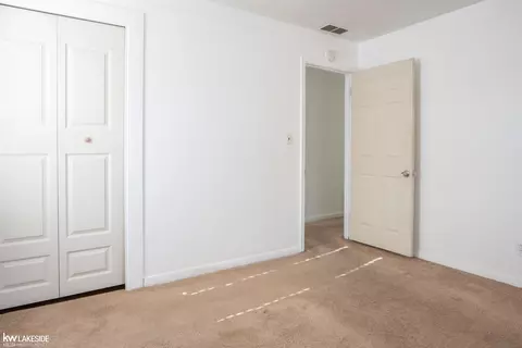 Bedroom - 23875 Willard, Warren, MI 48089 photo 4 of 6