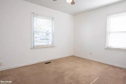 Bedroom - 23875 Willard, Warren, MI 48089 photo 3 of 6