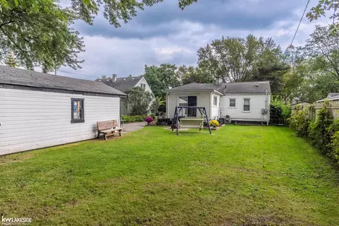 Exterior - 23875 Willard, Warren, MI 48089 photo 5 of 5