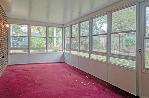 2039 Hampton, Grosse Pointe Woods, MI 48236 photo 25