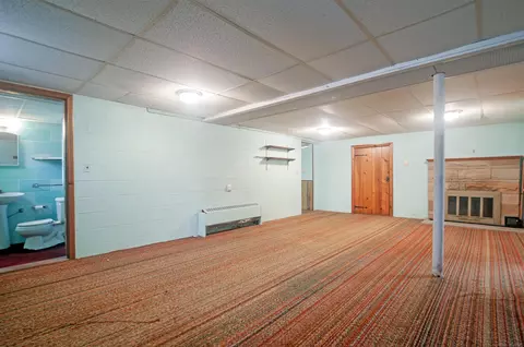 2039 Hampton, Grosse Pointe Woods, MI 48236 photo 18