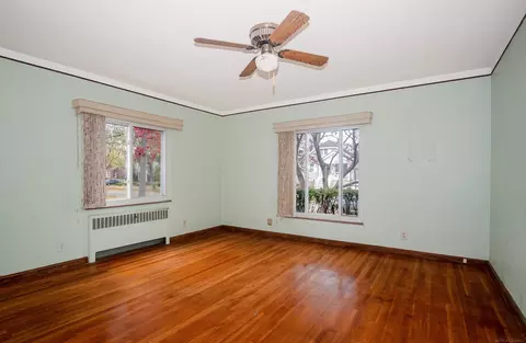 2039 Hampton, Grosse Pointe Woods, MI 48236 photo 12
