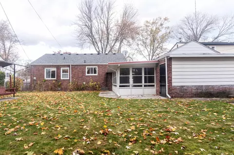 2039 Hampton, Grosse Pointe Woods, MI 48236 photo 30