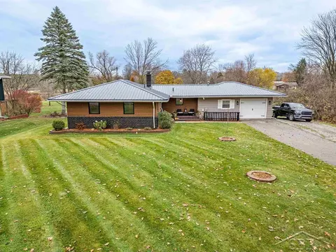 620 Witbeck, Clare, MI 48617 photo 3