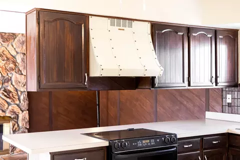 Kitchen - 14020 Bade, Warren, MI 48088 photo 4 of 4