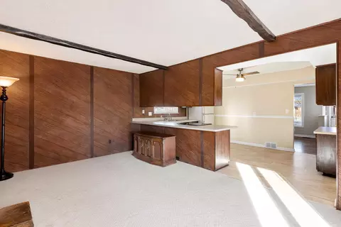 Living - 14020 Bade, Warren, MI 48088 photo 5 of 5