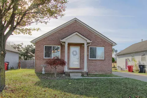 20430 E 14 Mile, Roseville, MI 48066