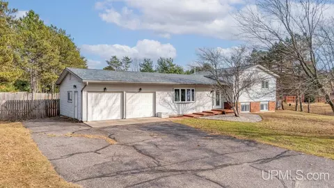 6394 Danforth M15, Escanaba, MI 49829 photo 31