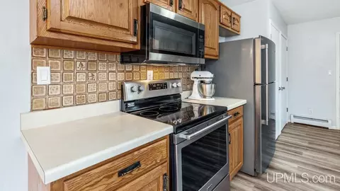 6394 Danforth M15, Escanaba, MI 49829 photo 9