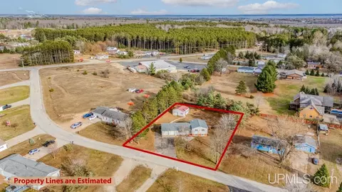 6394 Danforth M15, Escanaba, MI 49829