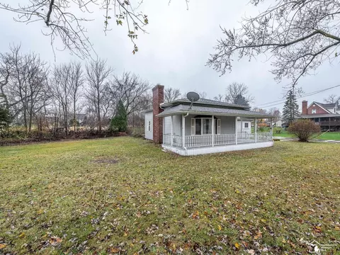 Exterior - 1455 Kent, Carleton, MI 48117 photo 6 of 7