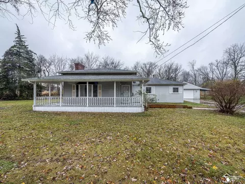 1455 Kent, Carleton, MI 48117