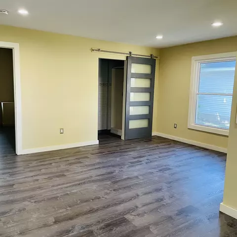 Bedroom - 206 S Howell, Owosso, MI 48867 photo 1 of 4