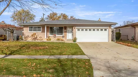 12363 Deming, Sterling Heights, MI 48312