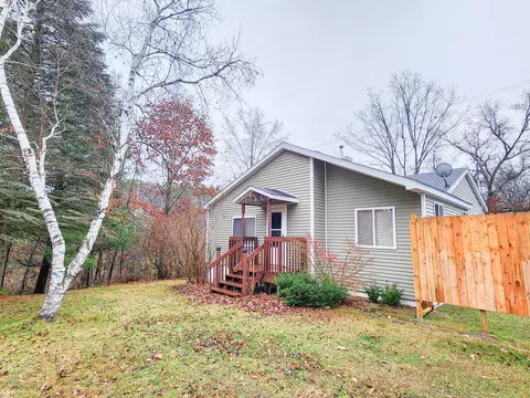 2990 E Townline Lk, Harrison, MI 48625
