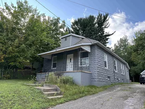 707 Grove, Marquette, MI 49855