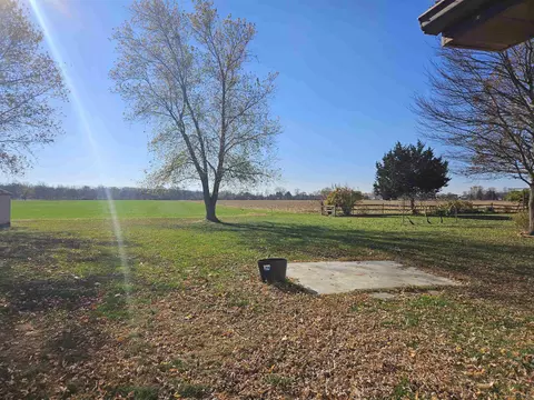 Exterior - 991 Substation, Temperance, MI 48182 photo 5 of 6