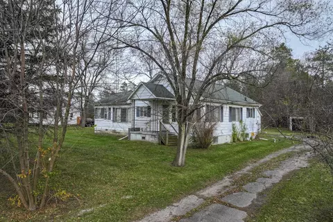 8172 Dort, Mount Morris, MI 48458