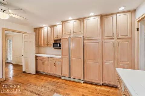 Kitchen - 1336 Audubon, Grosse Pointe, MI 48230 photo 3 of 3