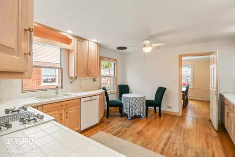 Kitchen - 1336 Audubon, Grosse Pointe, MI 48230 photo 2 of 3