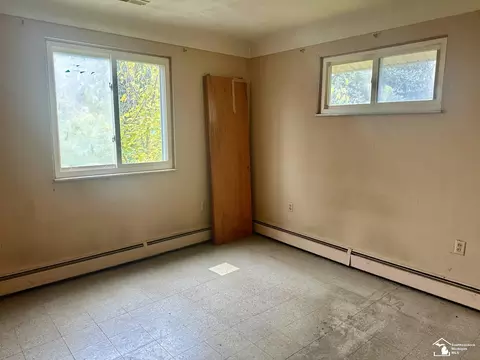 Bedroom - 6700 Keithcrest, Temperance, MI 48182 photo 4 of 4