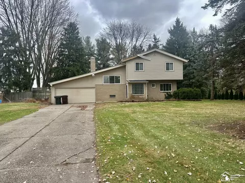 Exterior - 6700 Keithcrest, Temperance, MI 48182 photo 2 of 6