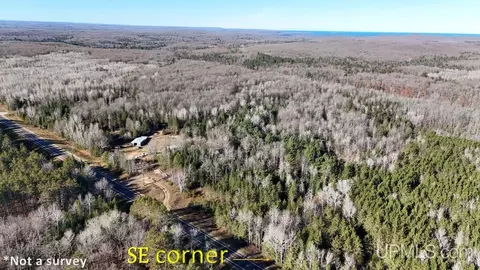 e6574 Michigan 94, Munising, MI 49862 photo 12