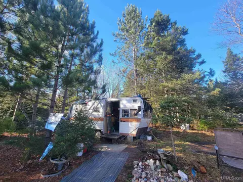 e6574 Michigan 94, Munising, MI 49862 photo 25