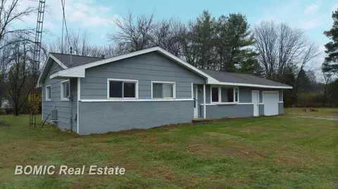 3633 Riverview, Saginaw, MI 48601