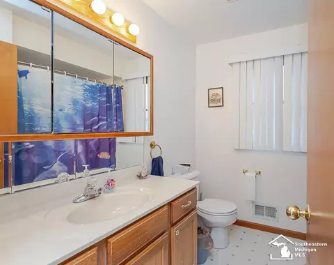 8420 Wolverine, Temperance, MI 48182 photo 26