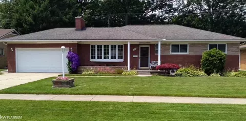 23185 Raven, Eastpointe, MI 48021