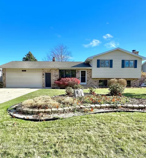3937 Castle, Bay City, MI 48706