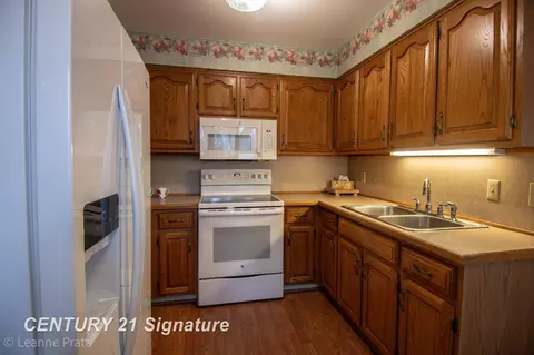 2506 Rushbrook, Flushing, MI 48433 photo 11