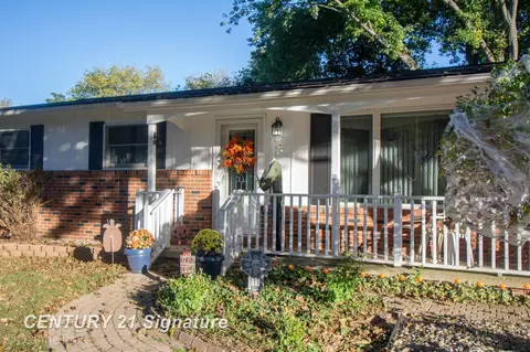 2506 Rushbrook, Flushing, MI 48433