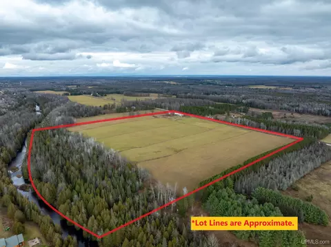 N497 Stone, Rapid River, MI 49878