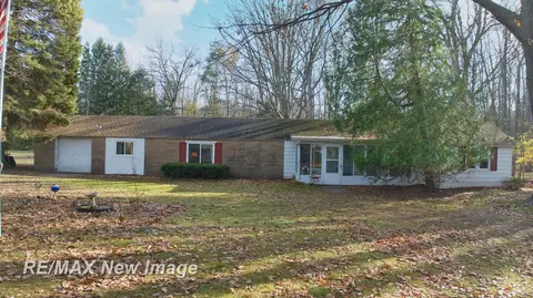 3385 S Towerline, Bridgeport, MI 48722