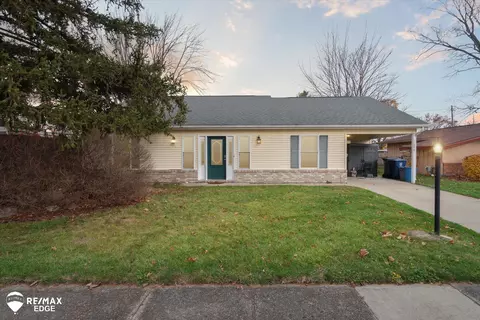 1830 Penbrook, Flint, MI 48507