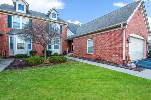 6158 Lone Oak, Grand Blanc, MI 48439