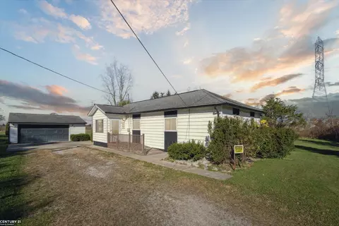 63355 North, Ray, MI 48096