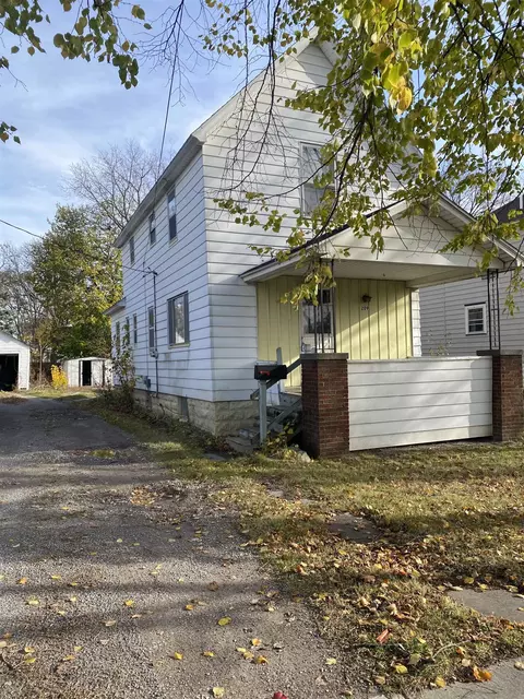 209 Raymond, Bay City, MI 48706