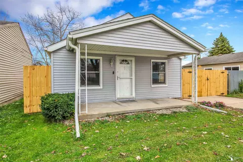Exterior - 1111 Adams, Monroe, MI 48161 photo 2 of 6