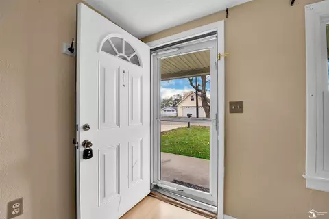 Entry Way - 1111 Adams, Monroe, MI 48161 photo 1 of 2