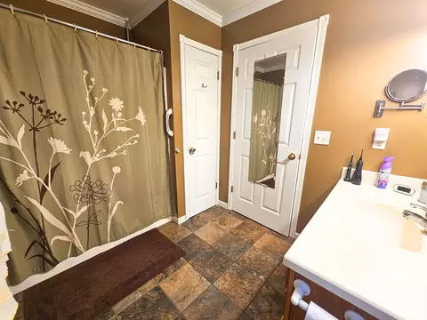 2515 E Dodge, Clio, MI 48420 photo 21