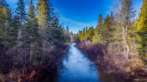 78 Grimes, Negaunee, MI 49866