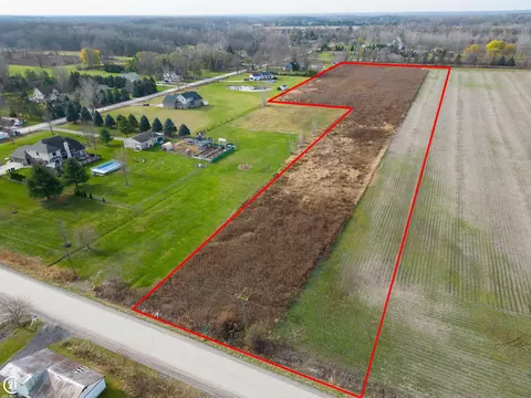 00 Hartway, Ray, MI 48096