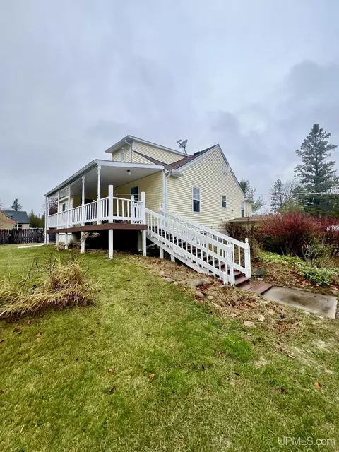 w5879 Us 2, Hermansville, MI 49847