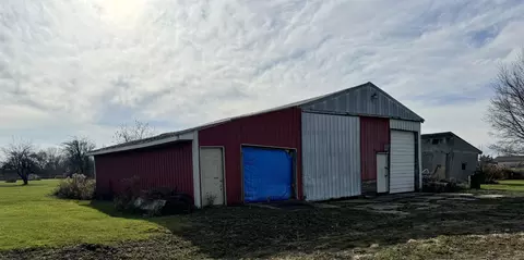 6186 M-21, Corunna, MI 48817 photo 7