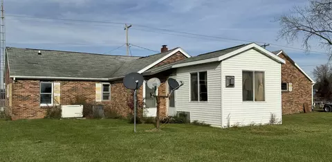 6186 M-21, Corunna, MI 48817 photo 4